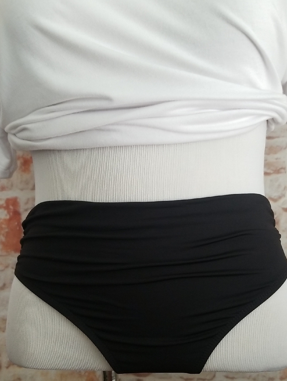 New Kenneth Cole Bikini Bottom